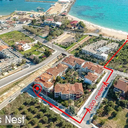 Apartment Elvis Nest Nea Moudania