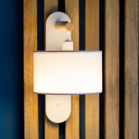 Elvis Nest * Nea Moudhania