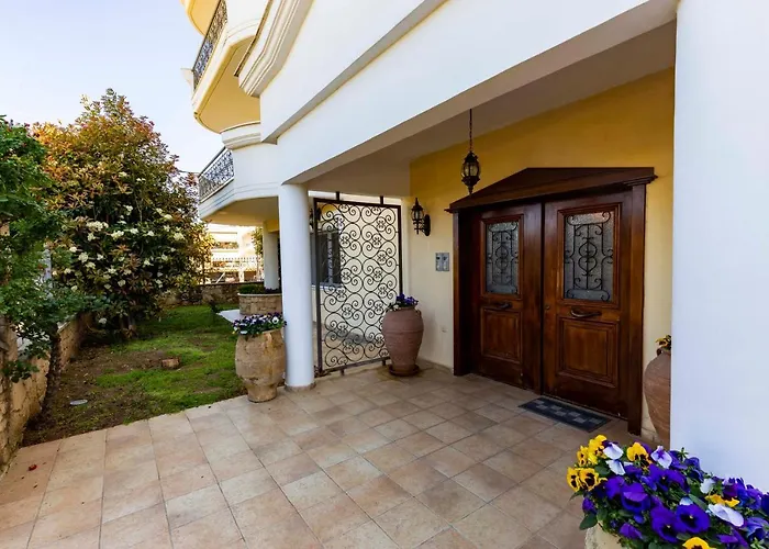 Elvis Nest * 尼亚·蒙达尼亚